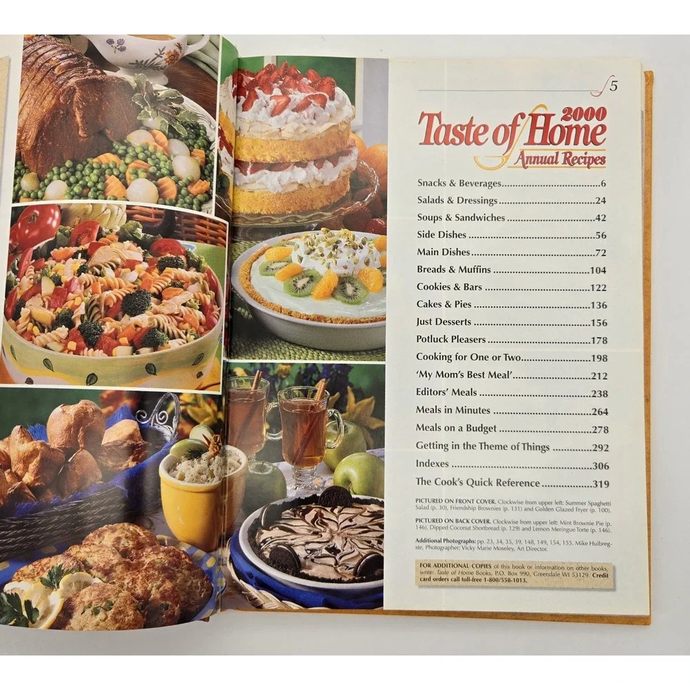 2000 Taste‎ of Home Annual Recipes Hardcover Book Used Cookbook
